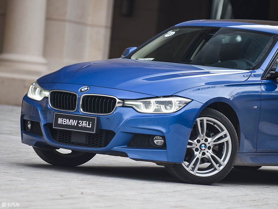 BMW Brilliance 2017 BMW 3 Series