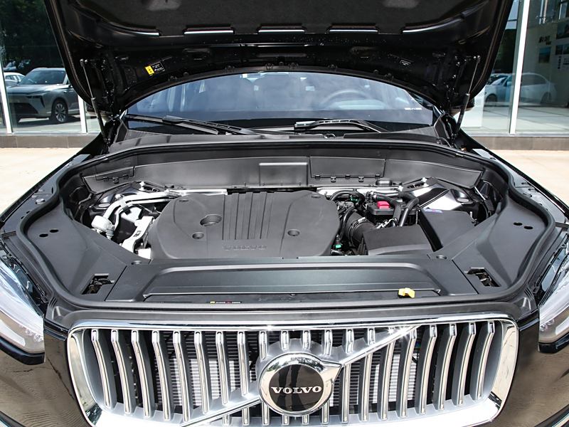临汾沃尔沃XC90正在优惠，优惠17.49万！现车充足