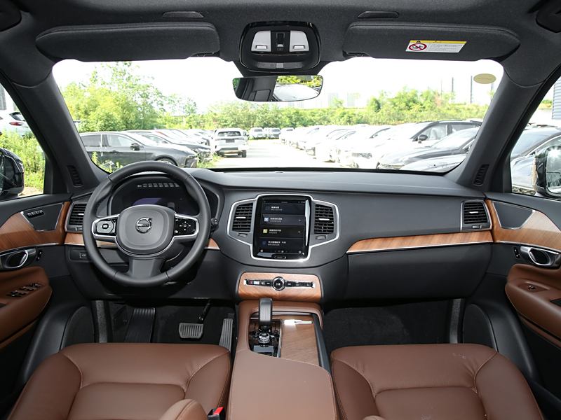 临汾沃尔沃XC90正在优惠，优惠17.49万！现车充足